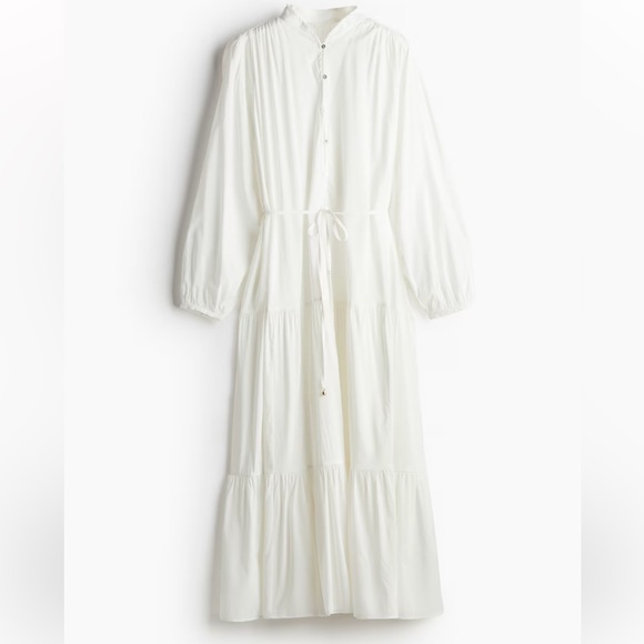 Plus Size White Tiered Maxi Dress - Picture 4 of 8